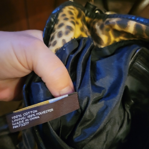 Dana Buchman Leopard Print Shoulder Bag - Picture 7 of 7